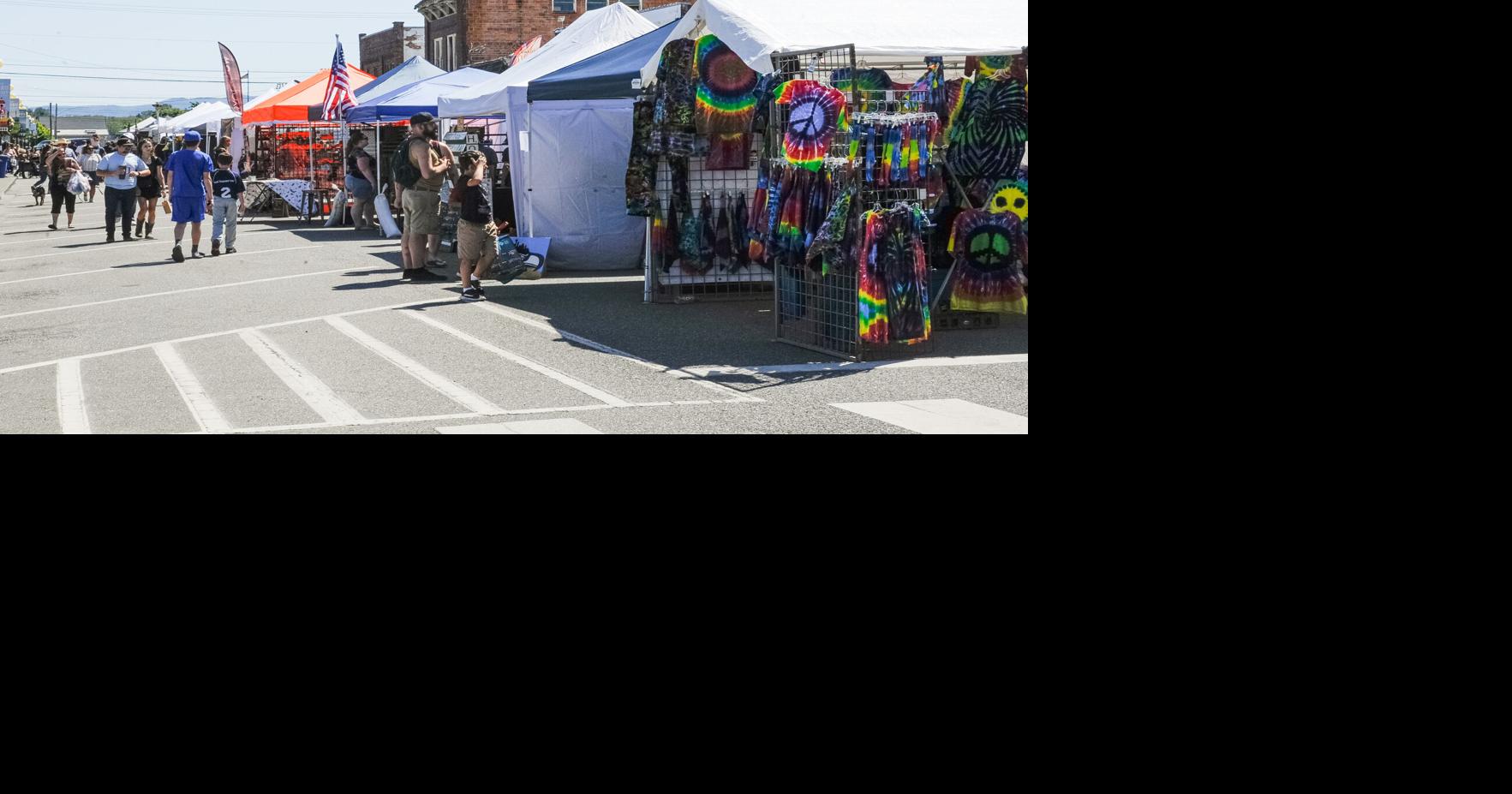 SedroWoolley celebrates with Blast From The Past News