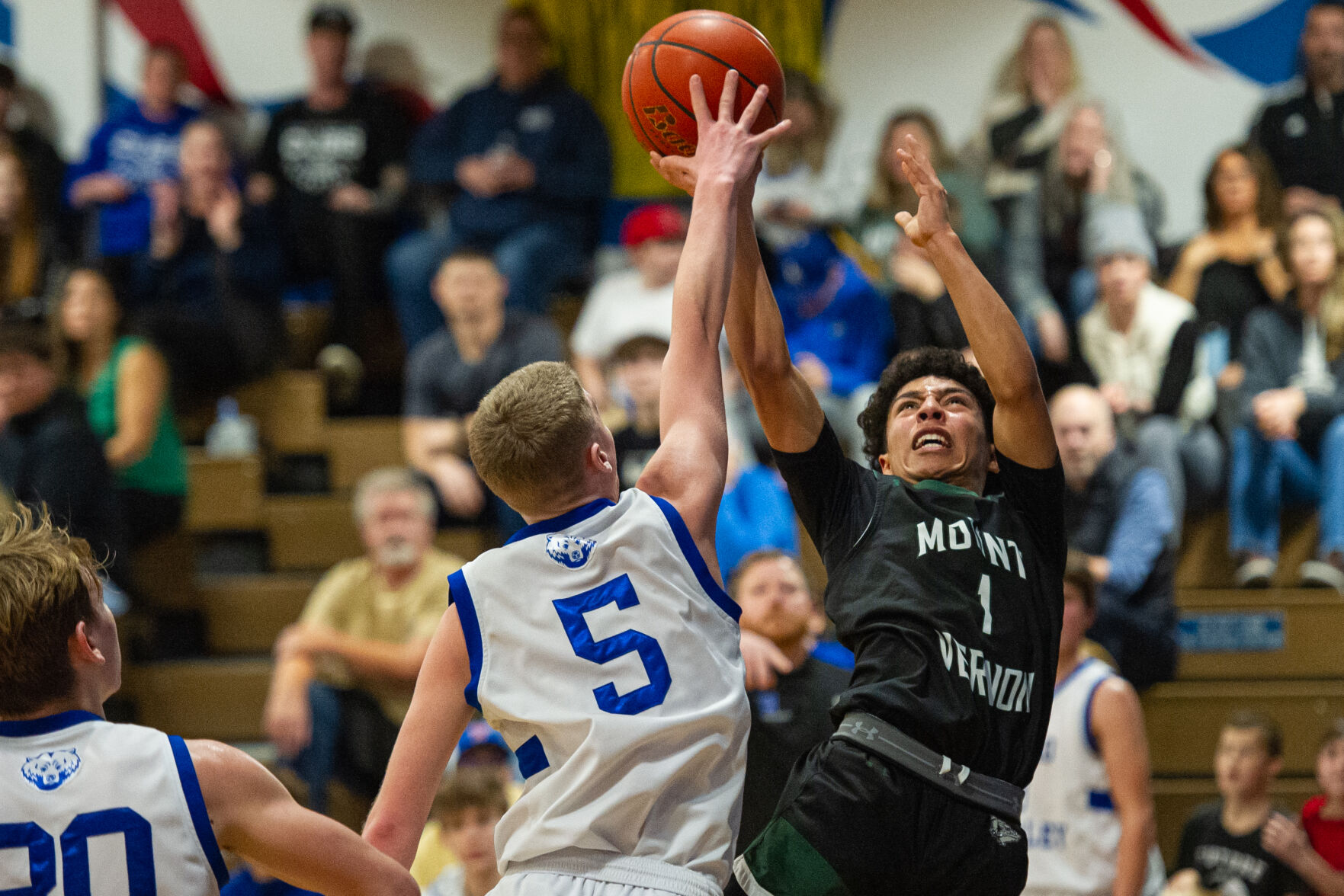 Mount Vernon High School Defeats Sedro-Woolley 72-61 In Monday's Boys ...