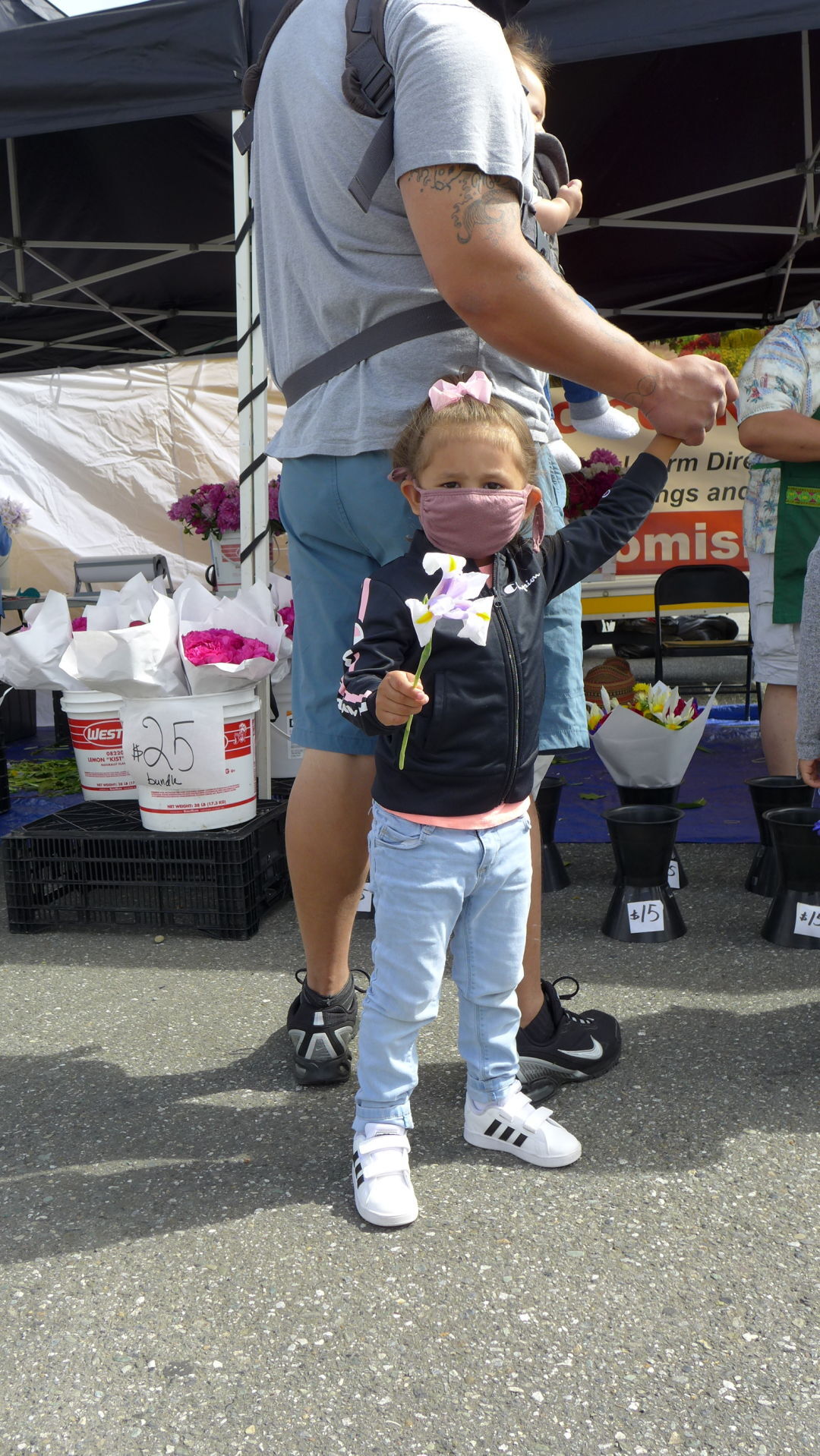 Stwd FM flower girl