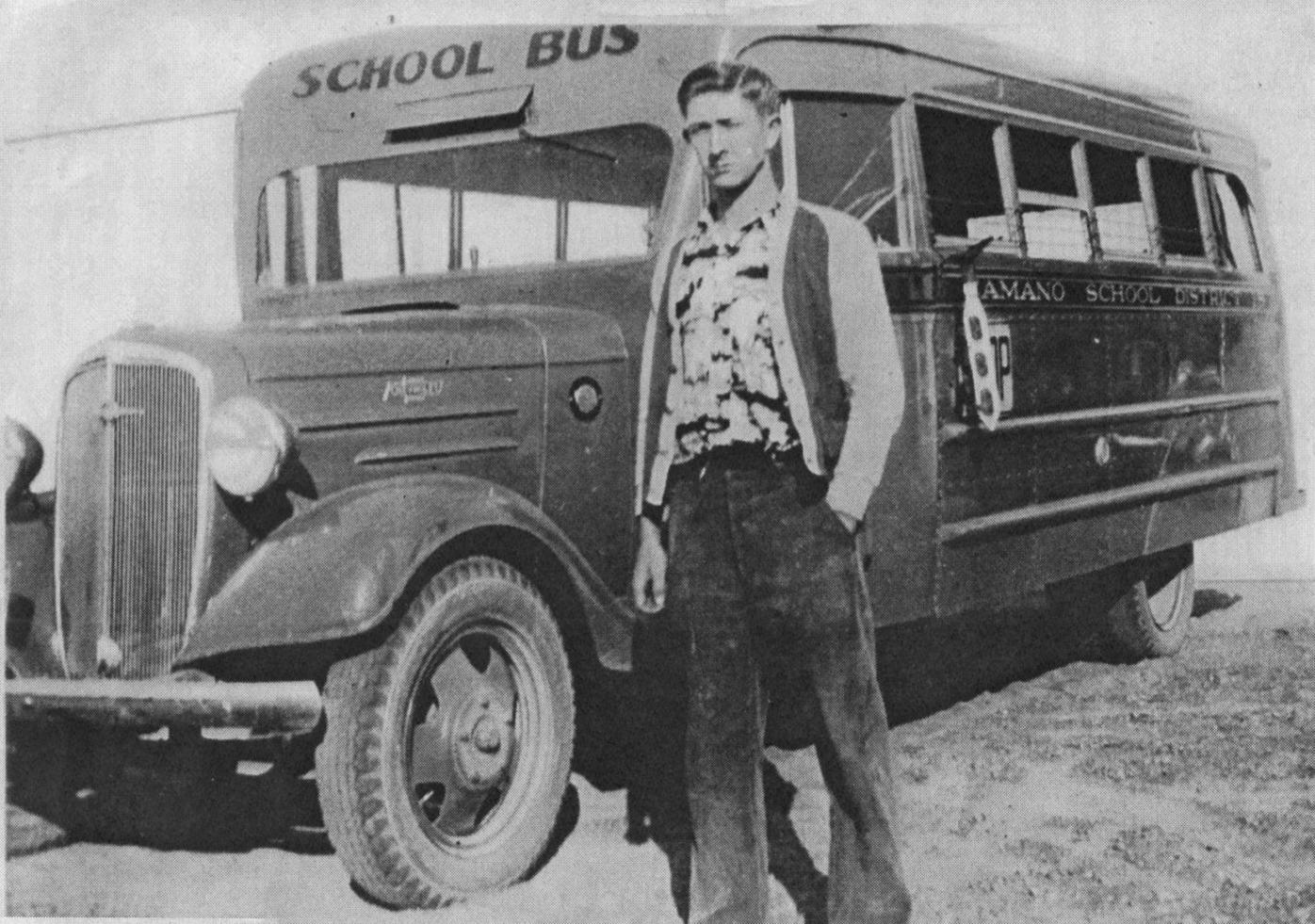 1930s school buses