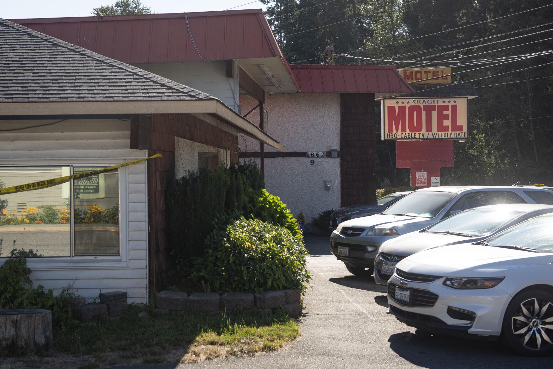 Skagit Motel closure has left its residents on their own | Local News ...