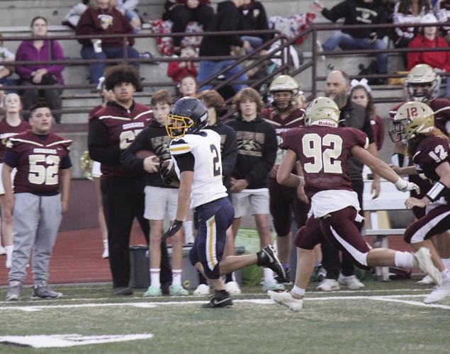 Friday's Prep Roundup BurlingtonEdison football team beats Lakewood Sport