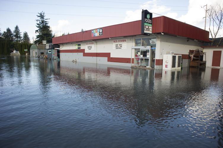 Many impacted by flooding in Skagit County | Local News | goskagit.com