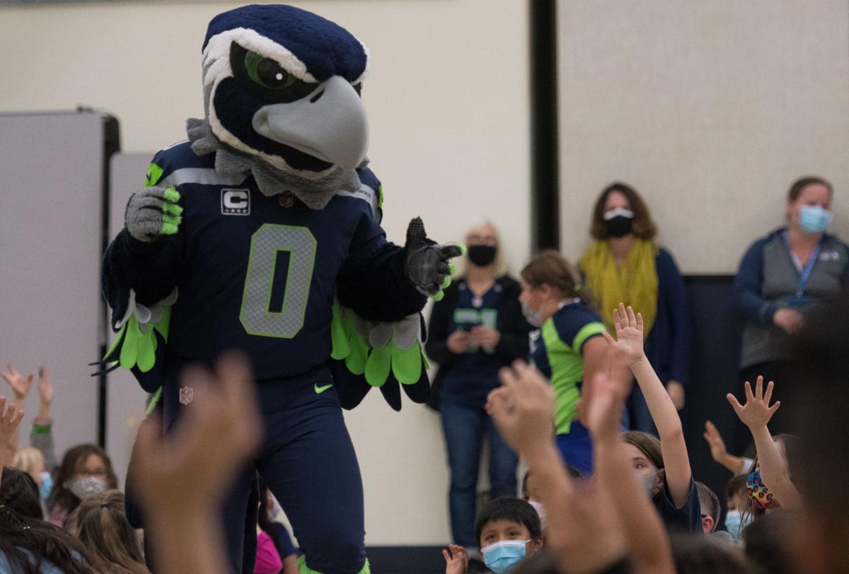 Blitz the Seahawk visits Centennial Elementary-13.jpg
