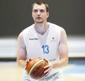 College Report Hoops Takes Sears Overseas Other Former Spartan