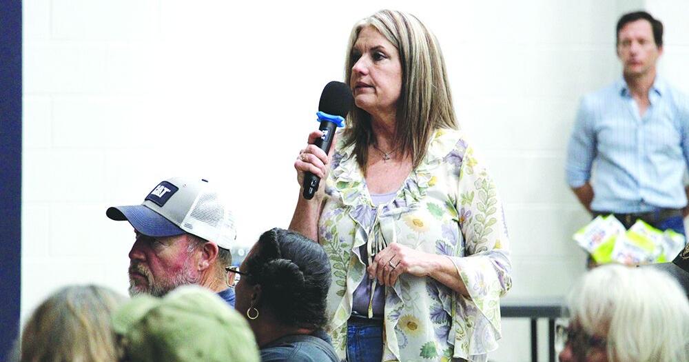 Jack County residents look for answers at CyrusOne meeting | News ...