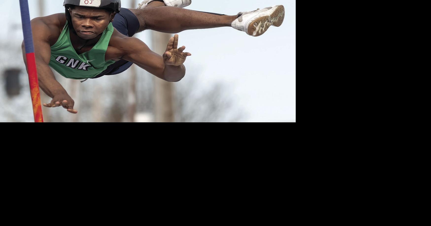 Rock Ridge teams wins IRC meet | High School | grandrapidsmn.com
