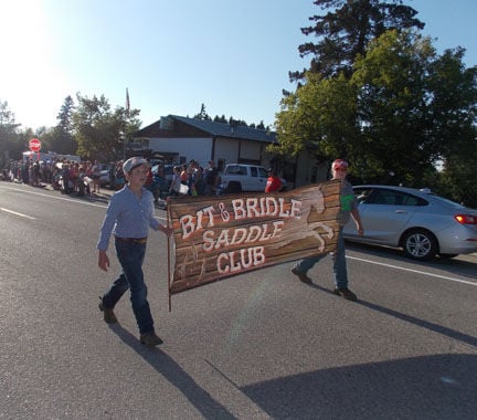 Rodeo Daze Parade in Effie | Featured | grandrapidsmn.com