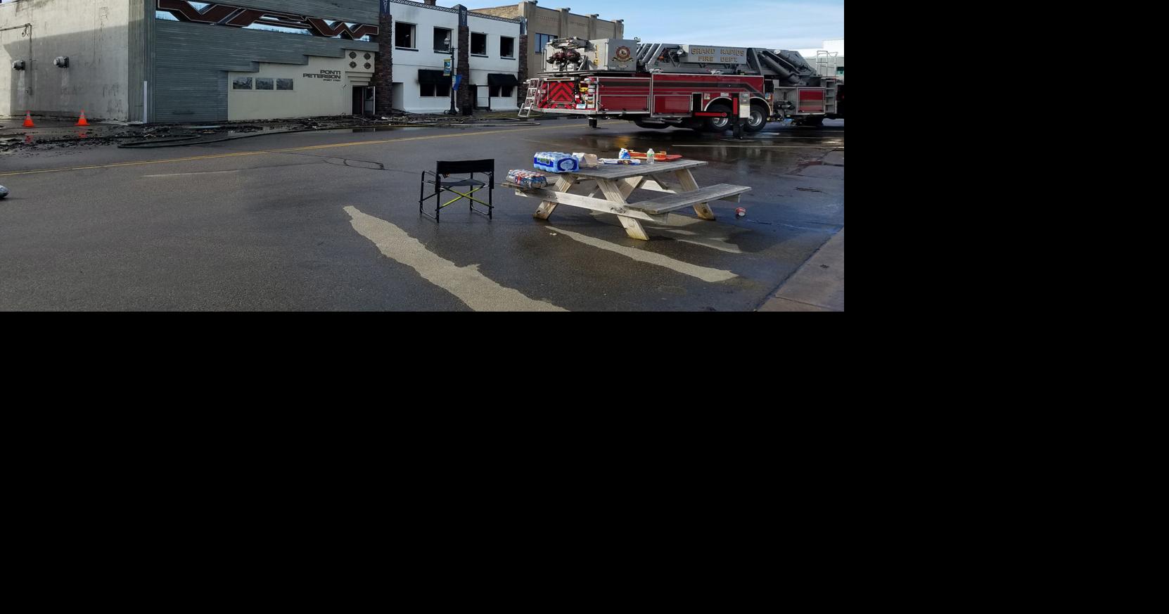 FIREFIGHTERS CONTAIN FIRE IN DOWNTOWN GRAND RAPIDS BUSINESSES | Free ...