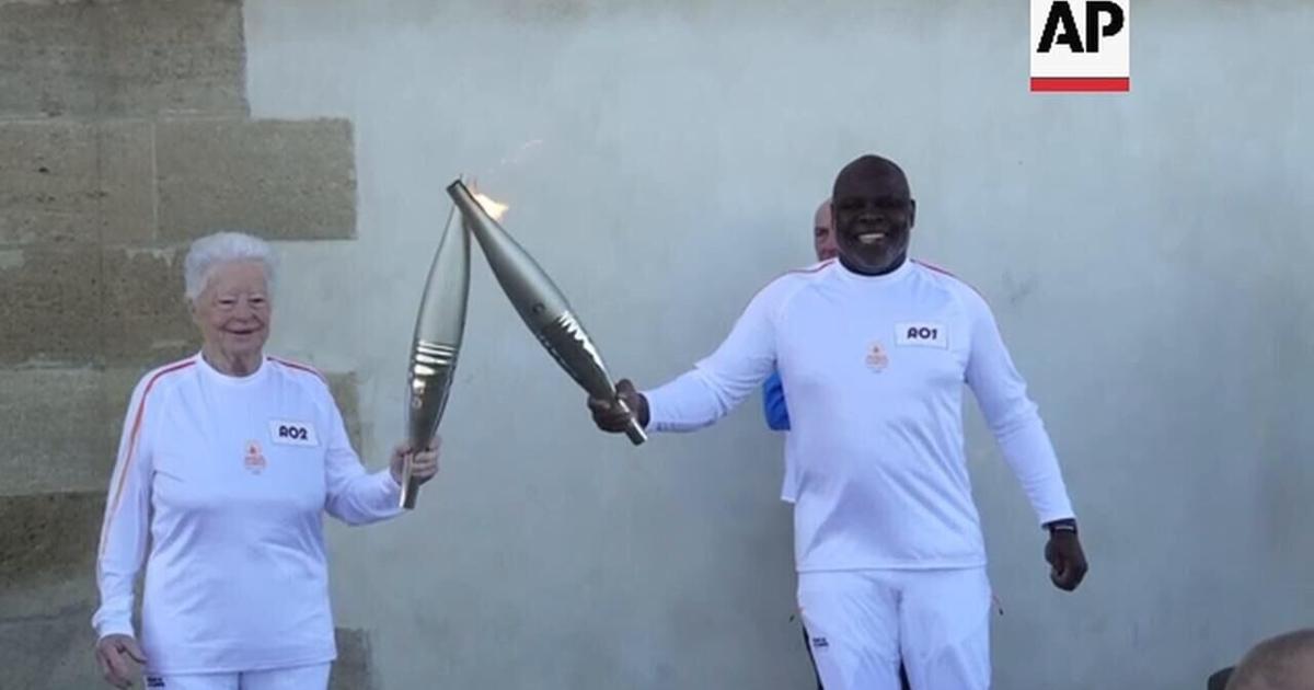 Les relayeurs de Marseille donnent le coup d’envoi du parcours de la flamme olympique à travers la France |  Des sports
