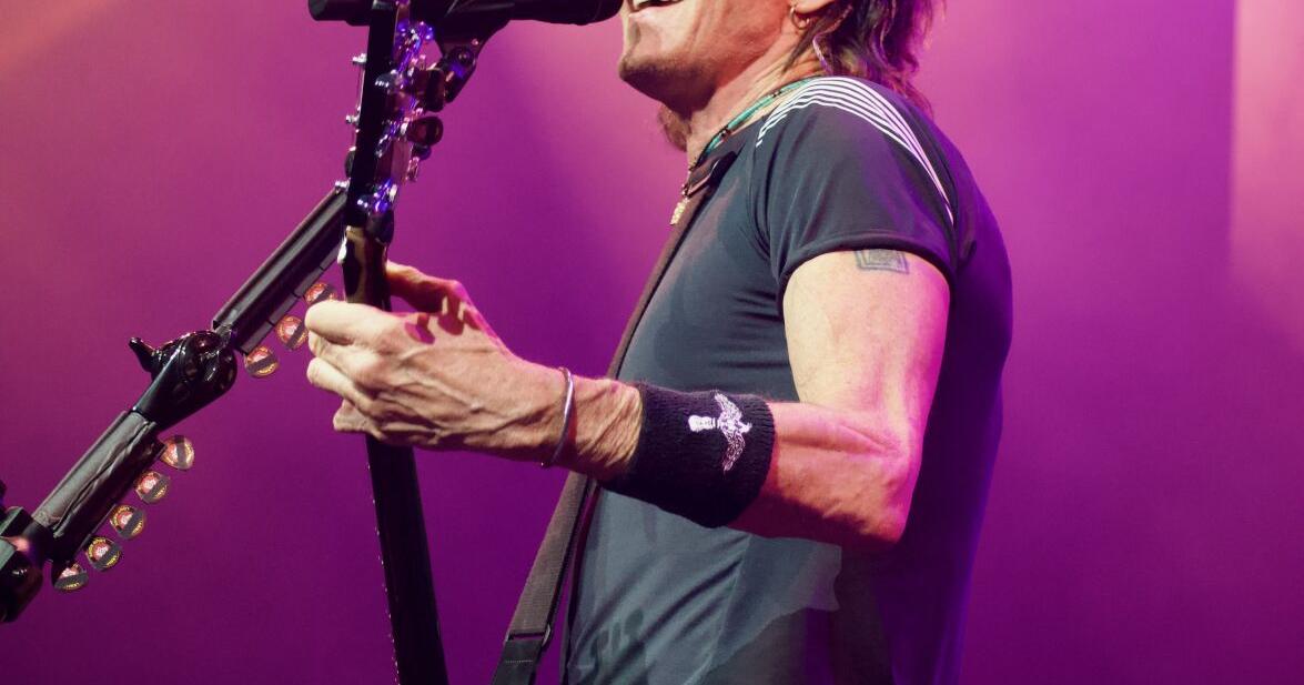 Rick Springfield kicks off new season of shows at NPAC with sold-out performance