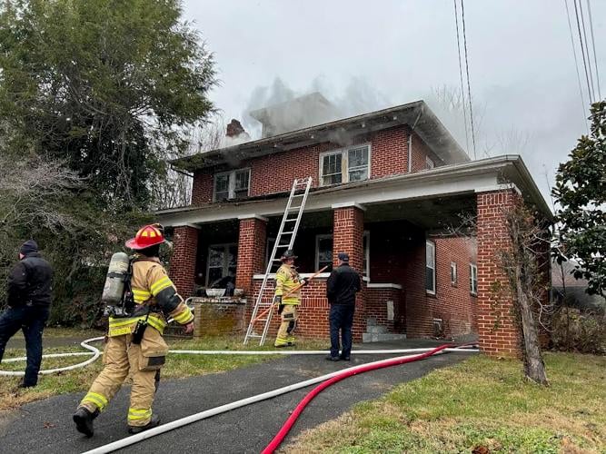 Greeneville Firefighters Battle Blaze At Montford Avenue Home | Local ...
