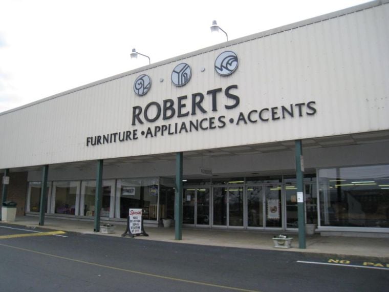 Roberts Furniture, Appliances, Accents