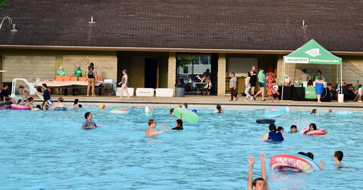 Greene County Thrives hosts annual Prevention Pool Party