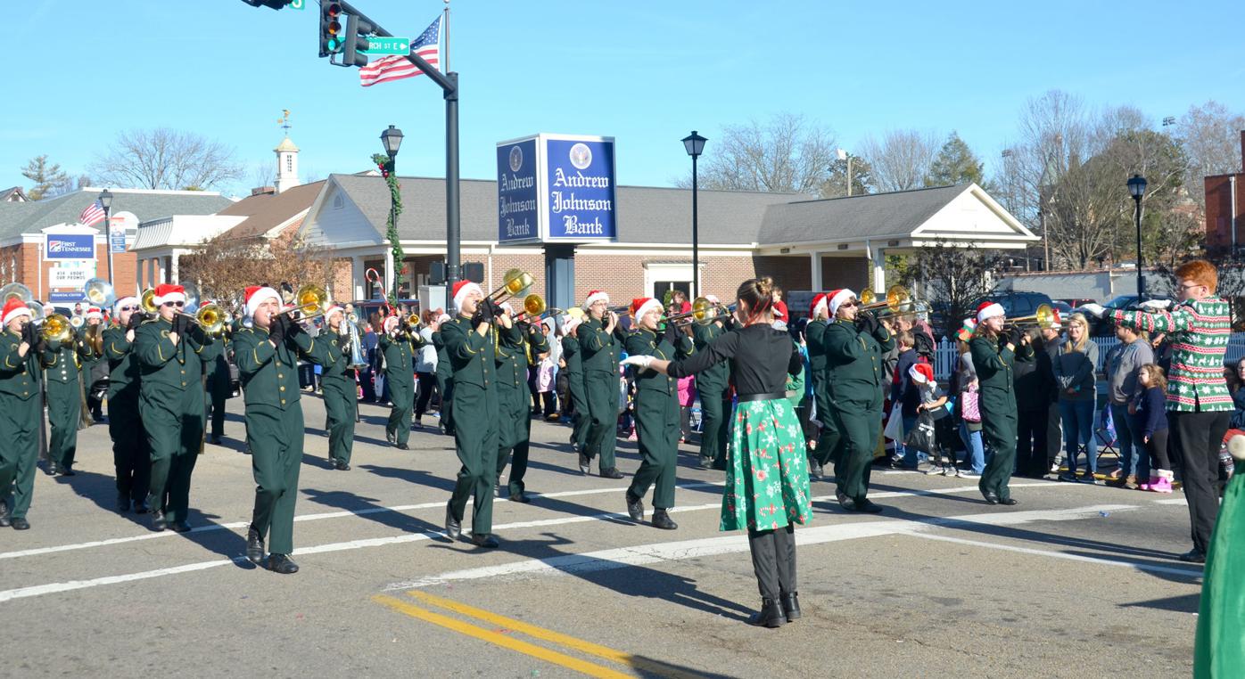 When Is The Wesley Heights 2022 Christmas Parade In Greeneville Tn Crowds Fill Parade Route To Greet Santa Sunday Afternoon | Local News |  Greenevillesun.com