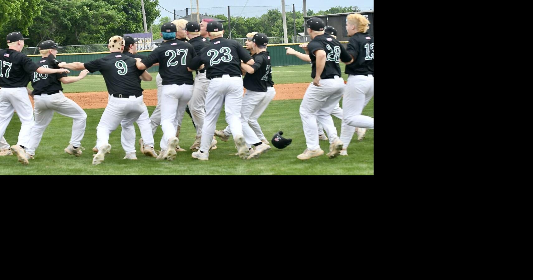 Devils Survive In 8-Inning Pitching Duel | Sports | greenevillesun.com