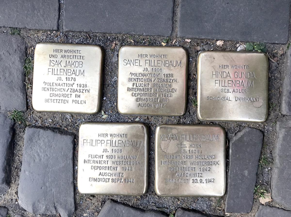 CologneSidewalk.jpg