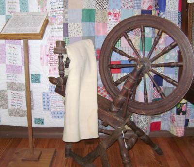 History of the Spinning Wheel - World's Finest Wool
