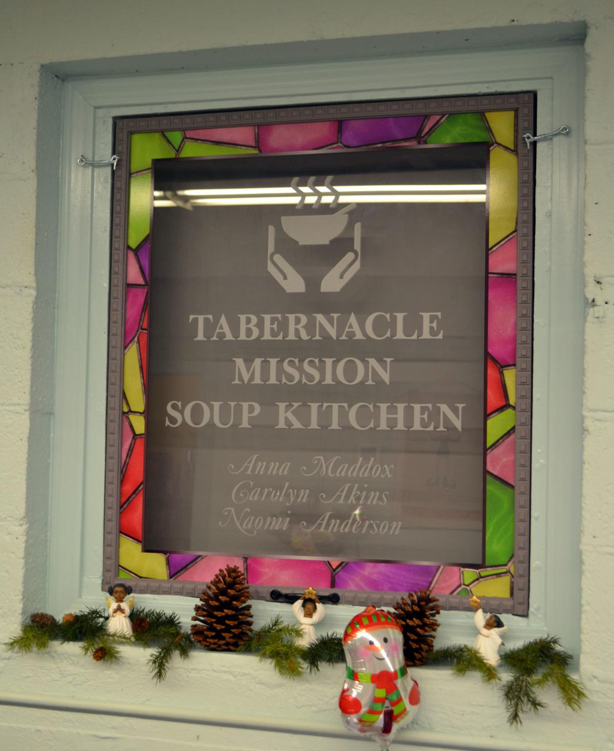 A Traveling Tabernacle Soup Kitchen S Outreach Goes Beyond Its