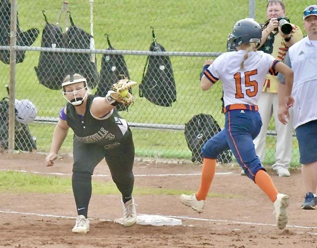 050925 GHS SOFTBALL1