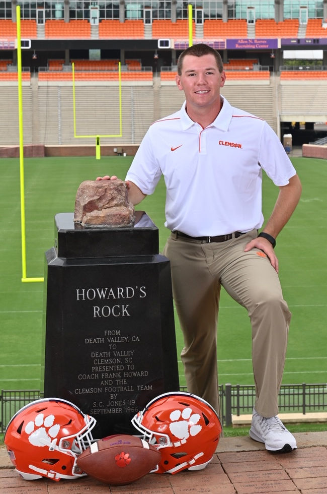 Greeneville S Newberry Relishes Role As Student Manager At Clemson Greeneville Greenevillesun Com Greeneville S Newberry Relishes Role As Student Manager At Clemson Greeneville Greenevillesun Com