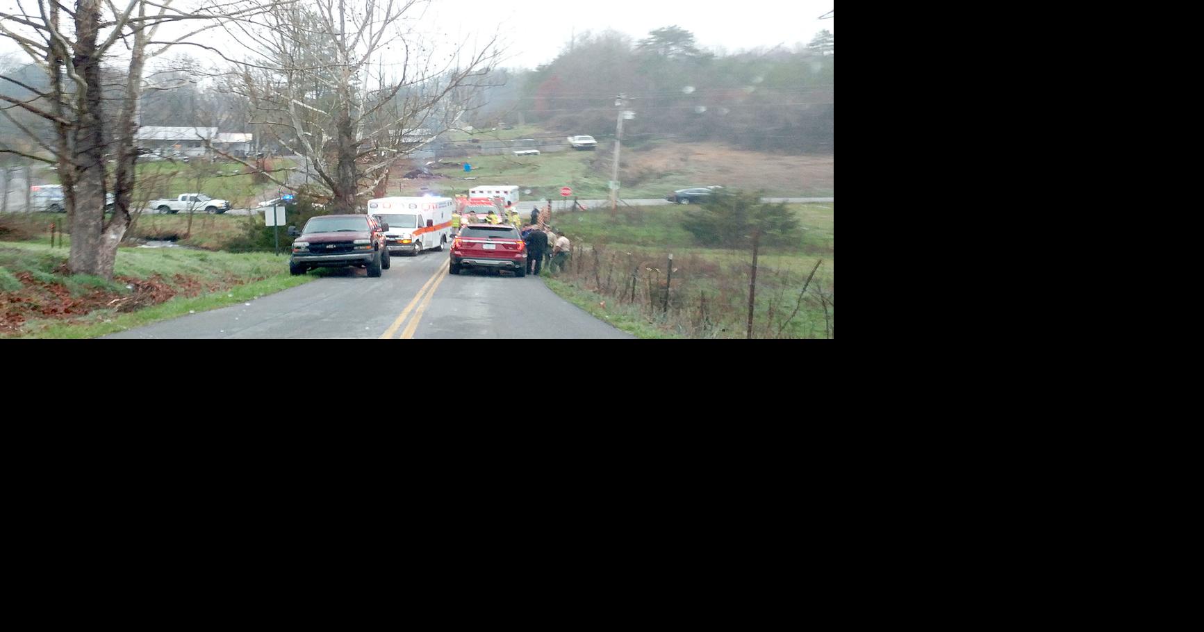 Man Dies After SUV Crashes Into Tree | Local News | greenevillesun.com