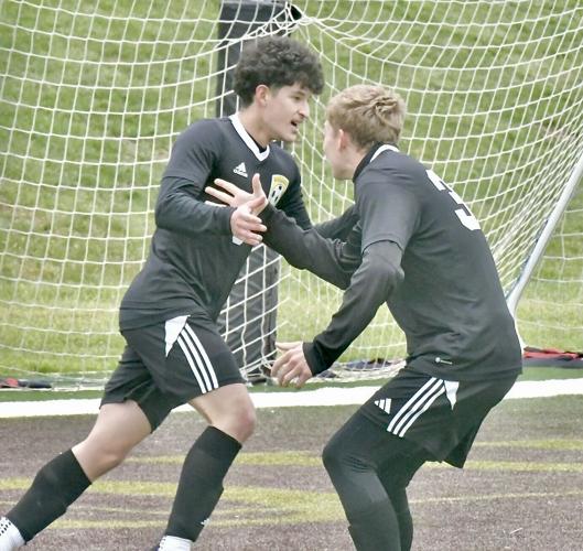 Knights Soccer Takes Blue Ridge Classic Title | Sports | greenevillesun.com