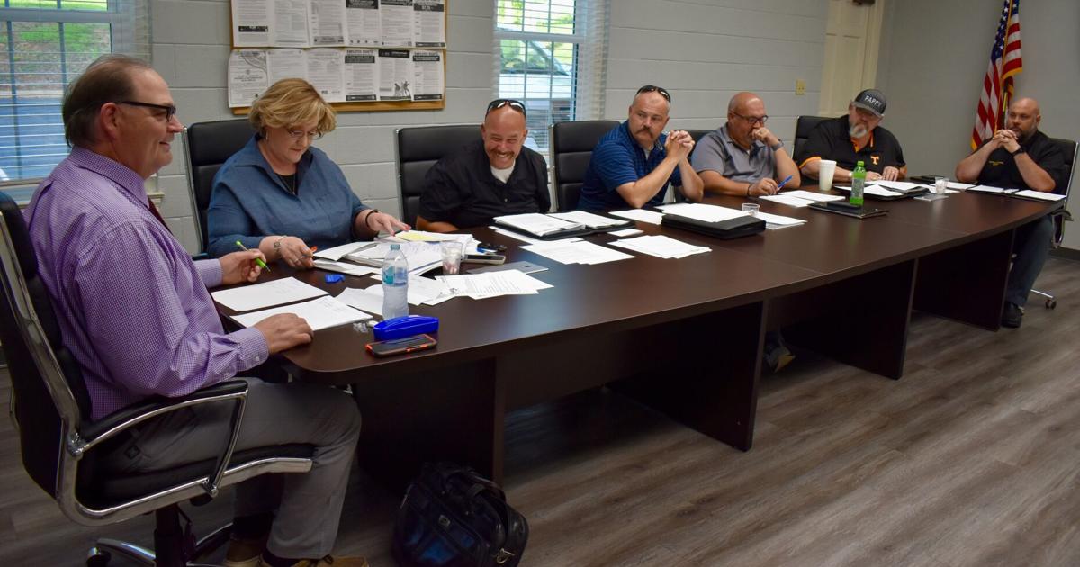 Mosheim officials table vote on water rate increase