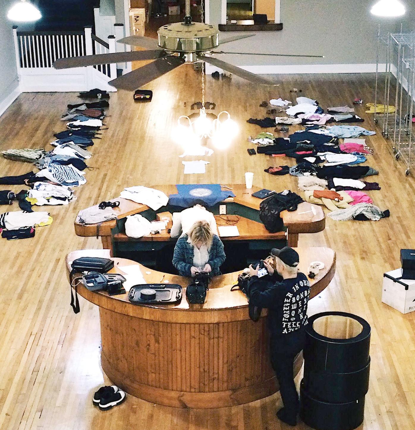 The Band Perry Will Host Yard Sale Downtown This Black Friday Weekend Business Greenevillesun Com