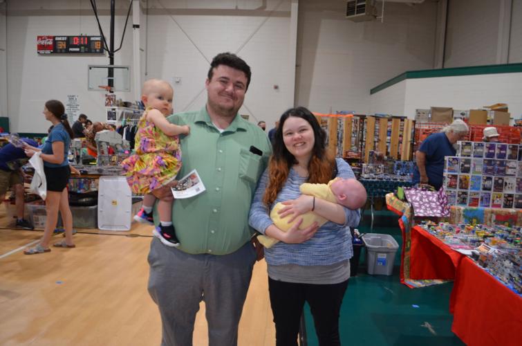 Hundreds Turn Out For Toy And Hobby Show Local News