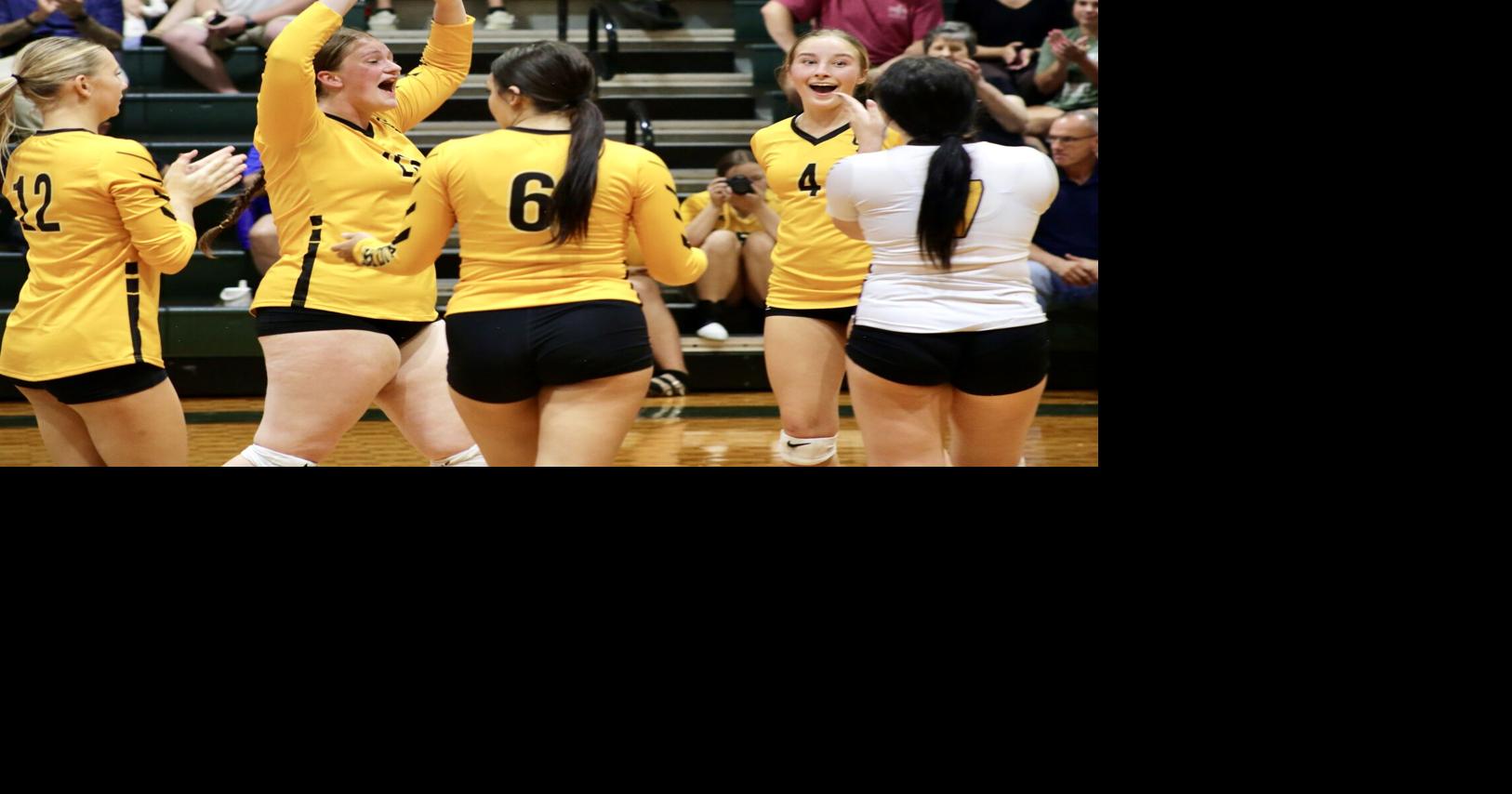 Lady Knights Bring The Intensity In Sweep Of Lady Huskies