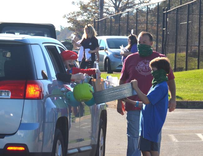 Trick Or Treat On Wheels | Local News | greenevillesun.com