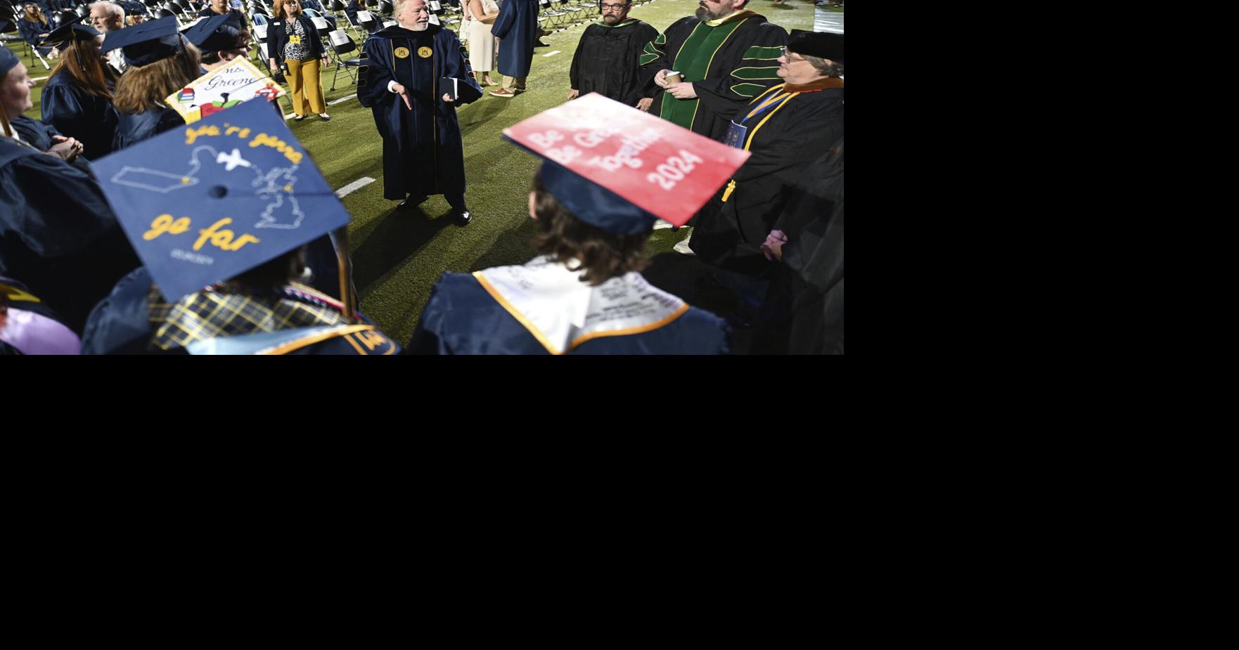 ETSU Celebrates Commencement Education