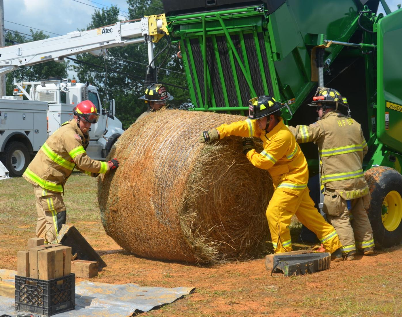 Rescue Squads Train For Farm Heavy Equipment Extrications Local News Greenevillesun Com Rescue Squads Train For Farm Heavy Equipment Extrications Local News Greenevillesun Com