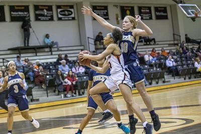Tusculum Basketball Teams Split With Queens Greeneville