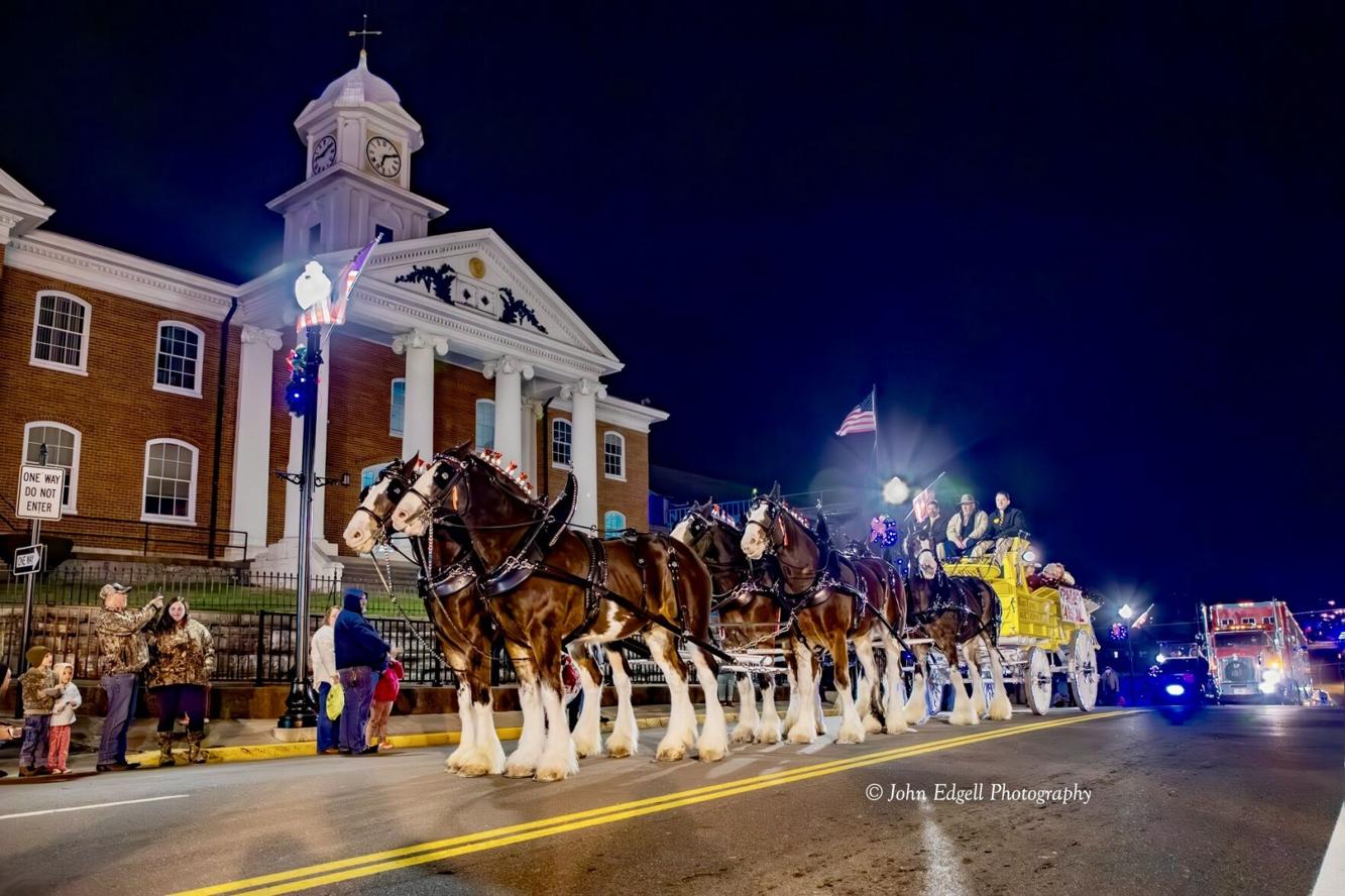 Jonesborough Christmas Parade To Feature Local Clydesdale Horses
