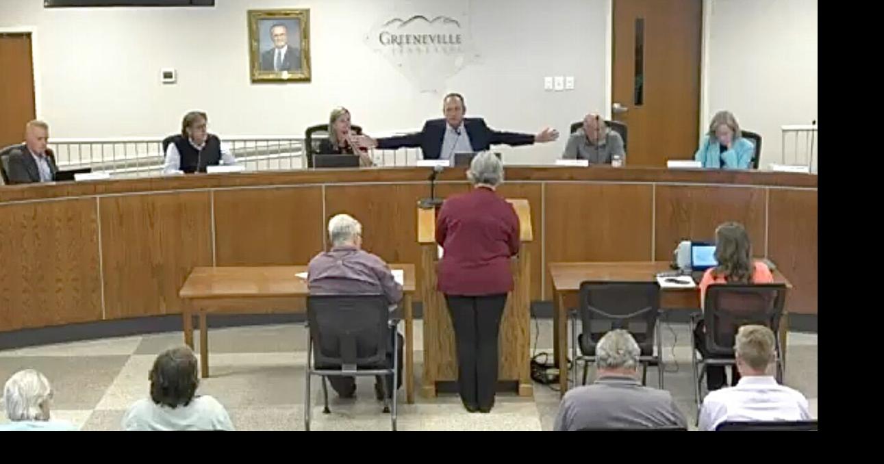 City Council adopts budget with 4-cent property tax increase