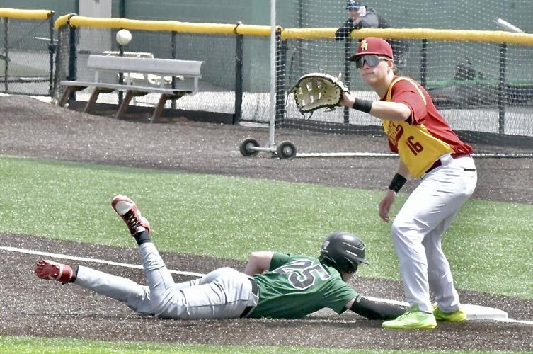 Devils Outlast Toppers With Gritty Finish | Sports | greenevillesun.com