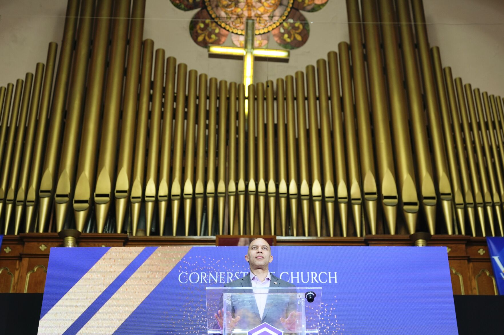 How Hakeem Jeffries' Black Baptist Upbringing And Deep-Rooted Faith ...