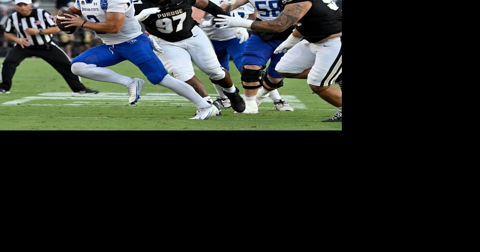 SPT 090426 ISU OWENS RUNS BALL