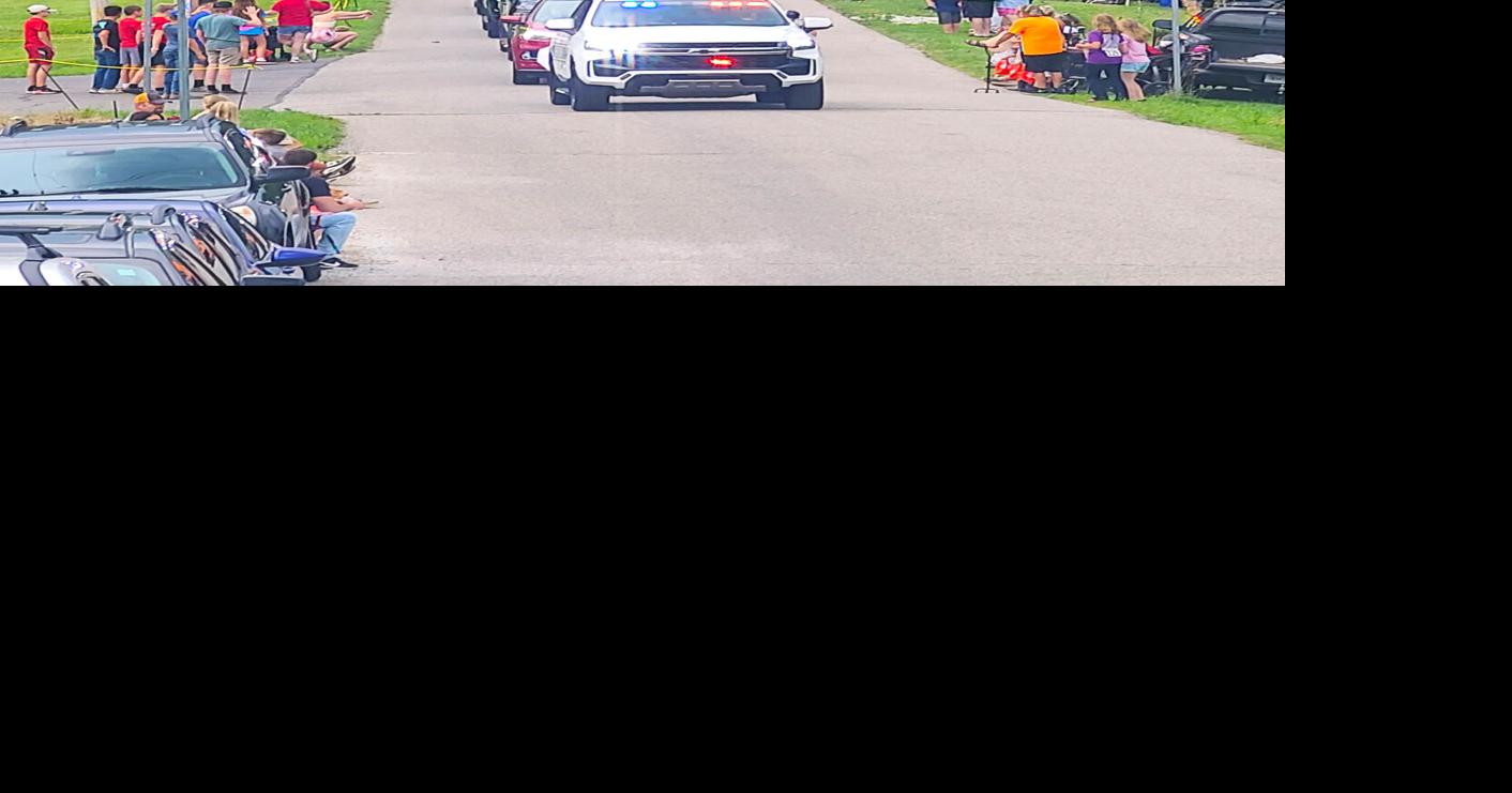 Here comes the parade Local News