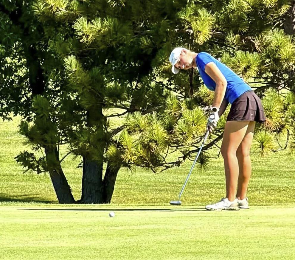 Lady Bulldogs 4th at Bloomington, 2nd at Union County