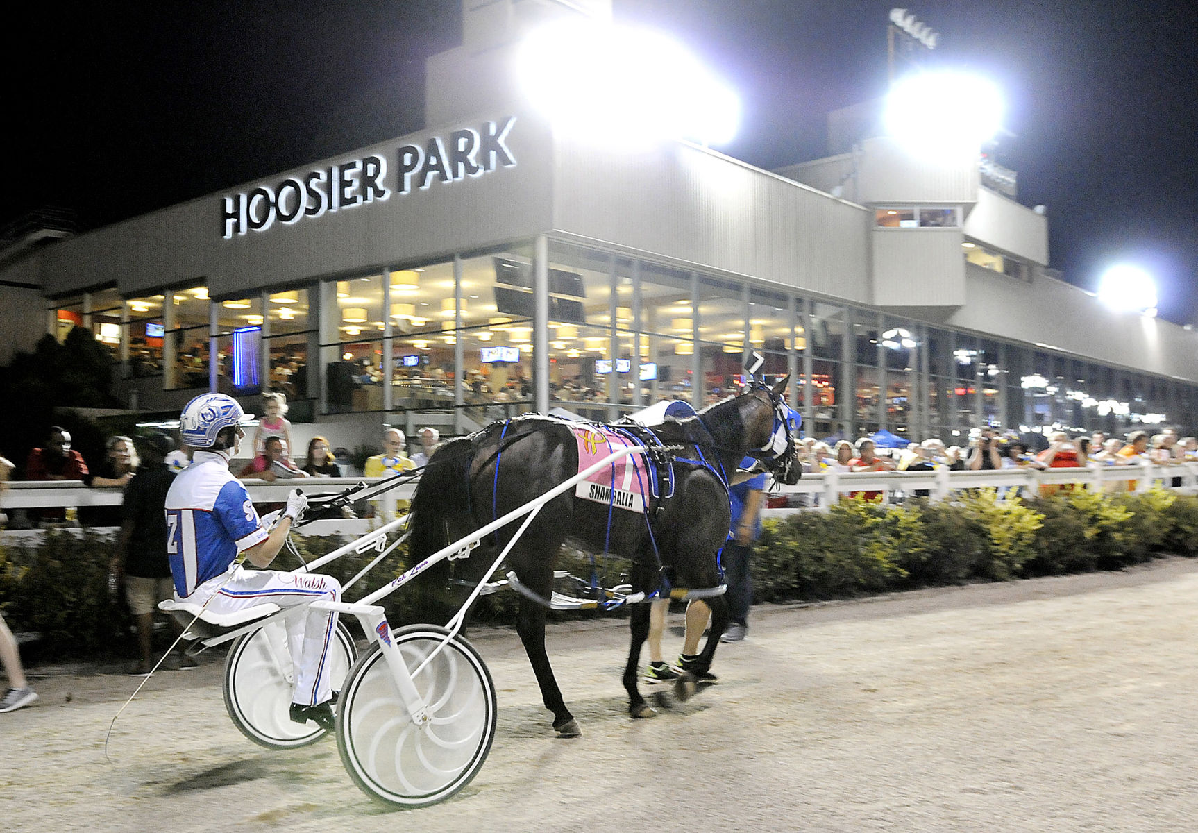 is hoosier park casino buffet open