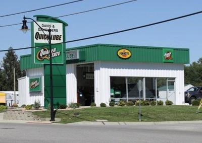 Davis And Daughters Quick Lube Supporting United Fund Local News