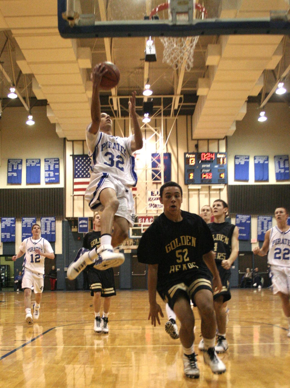 Pirates Keep Golden Bears At Bay Sports Greensburgdailynews Com