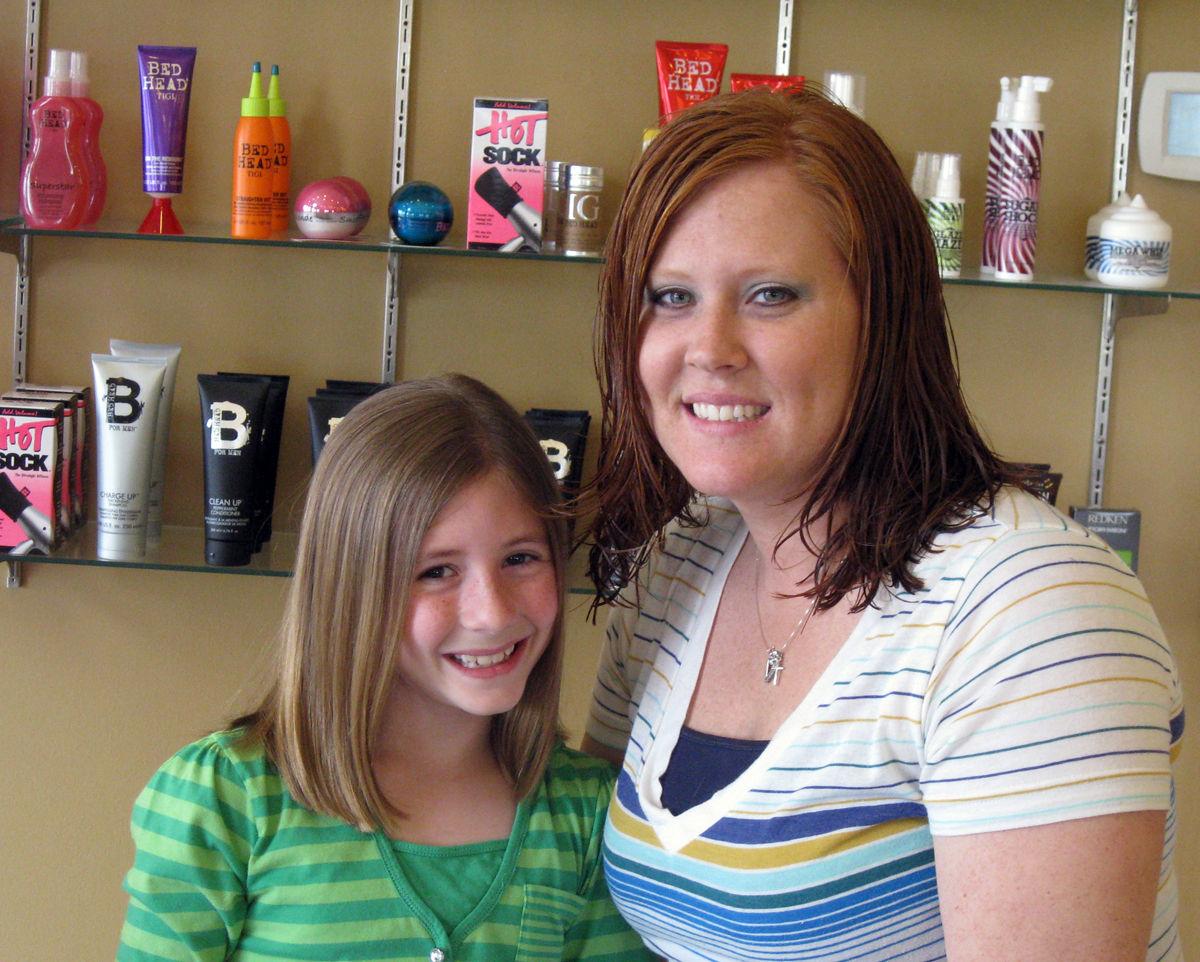 North Decatur Elementary Student Aunt Donate To Locks Of Love