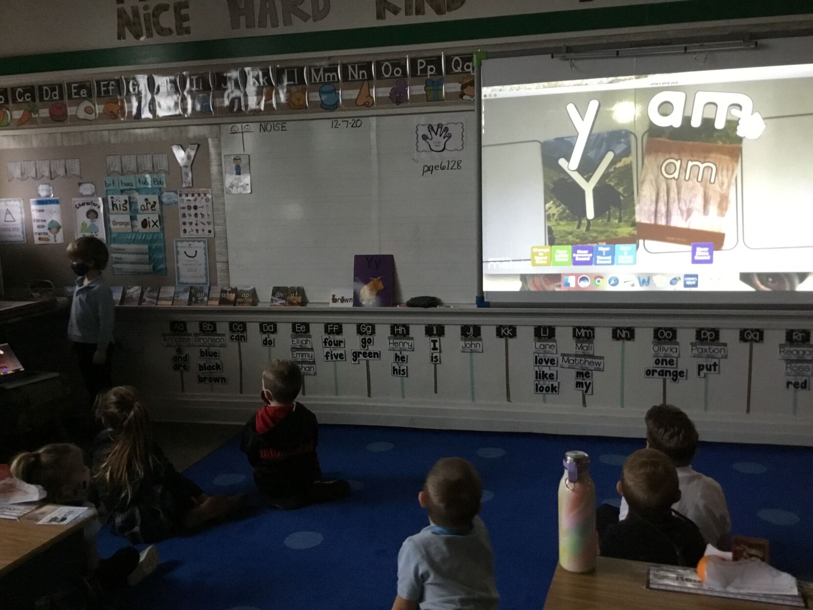 St. Louis School kindergarteners use Letter's Alive program - Vimarsana News