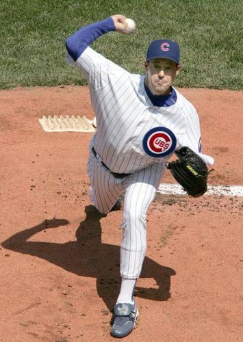 Maddux' focus on daughter, not Cubs