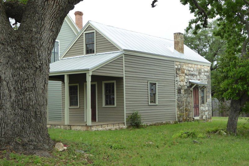 Live Like Early Settlers In The Sunday Houses Of The Texas Hill