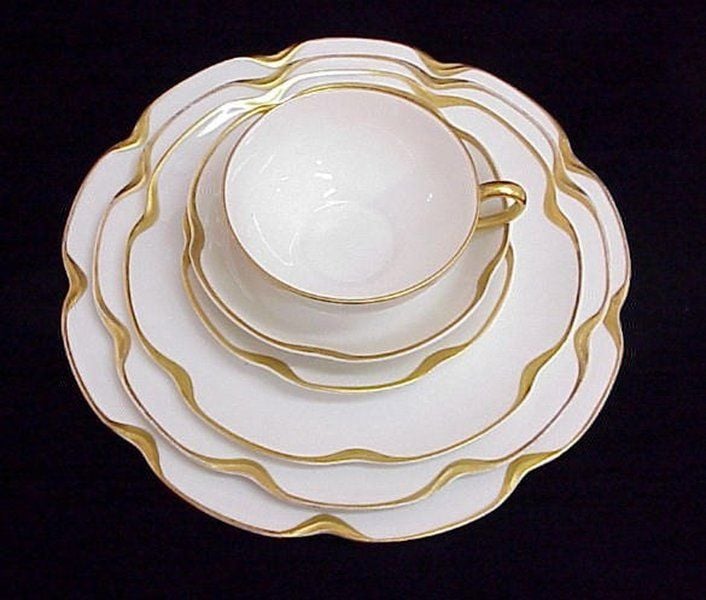 What's in the attic? Haviland china not in demand | Columns